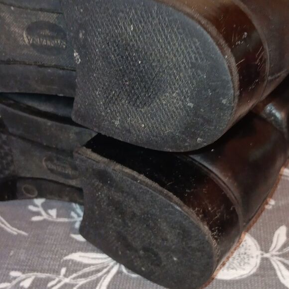 Santana Canada Black Boots. Classic. Western. Urban. - Picture 8 of 10